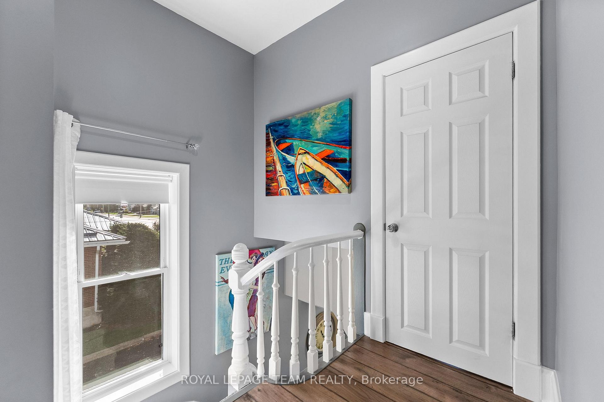 Photo 17 of 729 Raglan Street S, Renfrew, Renfrew — HOMEH