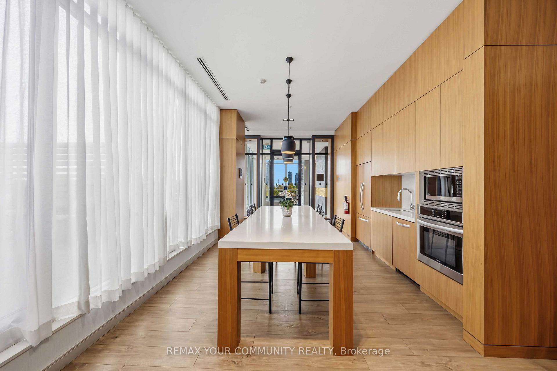 Photo 6 of Unit 310, 1 Neighbourhood Lane, Etobicoke, Stonegate-Queensway — HOMEH