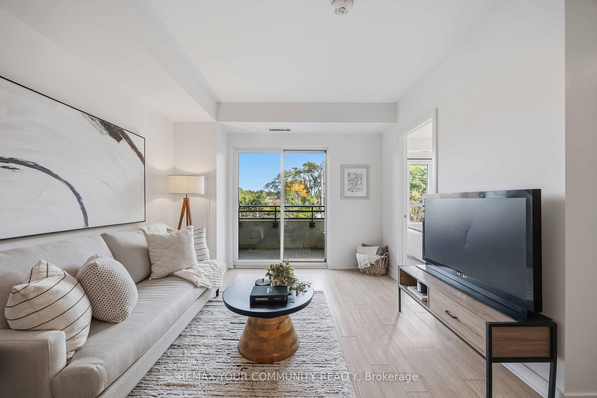 Photo 11 of Unit 310, 1 Neighbourhood Lane, Etobicoke, Stonegate-Queensway — HOMEH