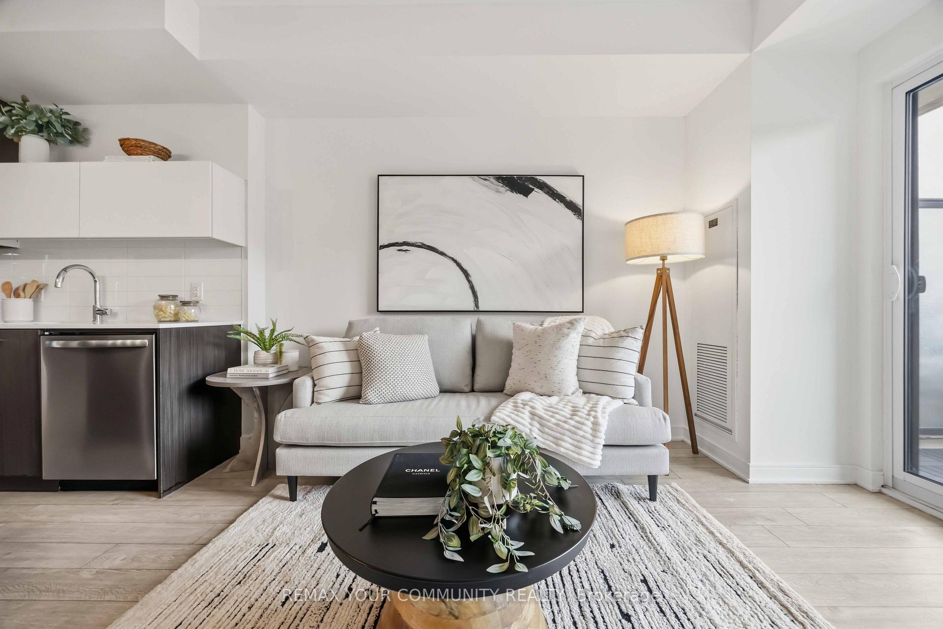 Photo 13 of Unit 310, 1 Neighbourhood Lane, Etobicoke, Stonegate-Queensway — HOMEH