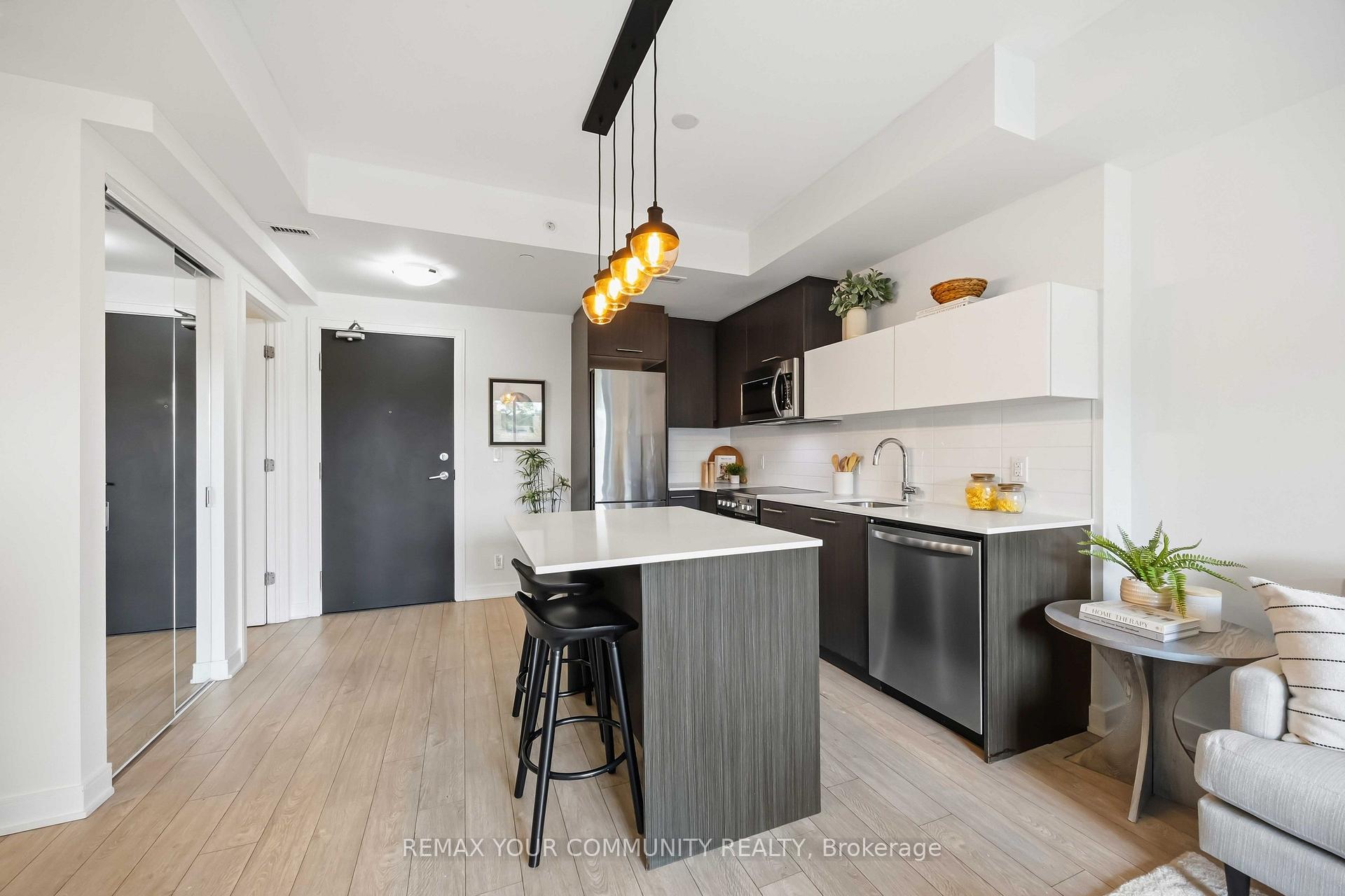 Photo 16 of Unit 310, 1 Neighbourhood Lane, Etobicoke, Stonegate-Queensway — HOMEH