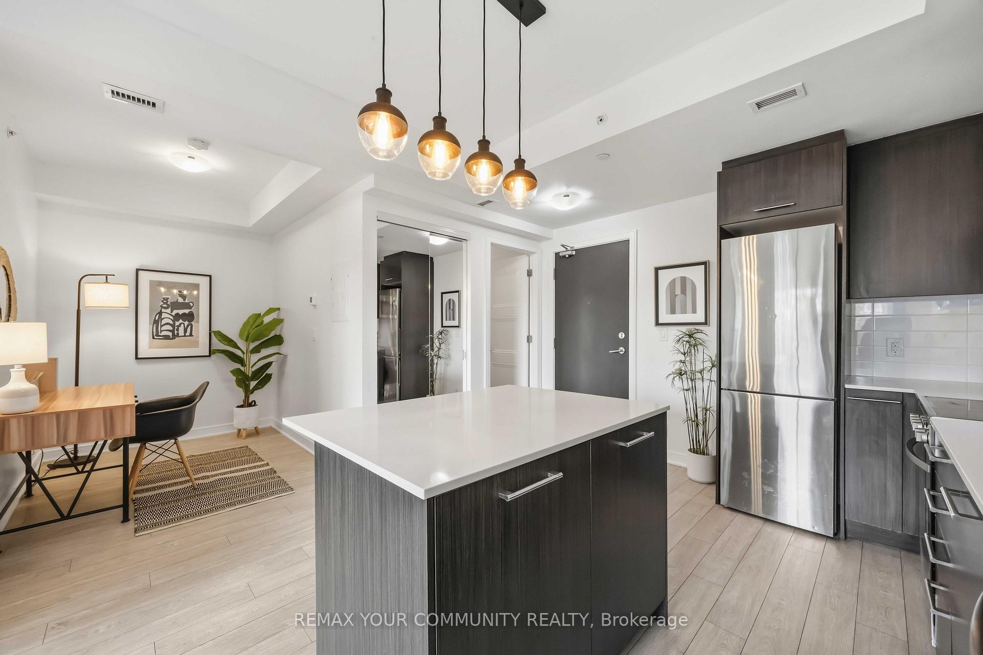 Photo 18 of Unit 310, 1 Neighbourhood Lane, Etobicoke, Stonegate-Queensway — HOMEH
