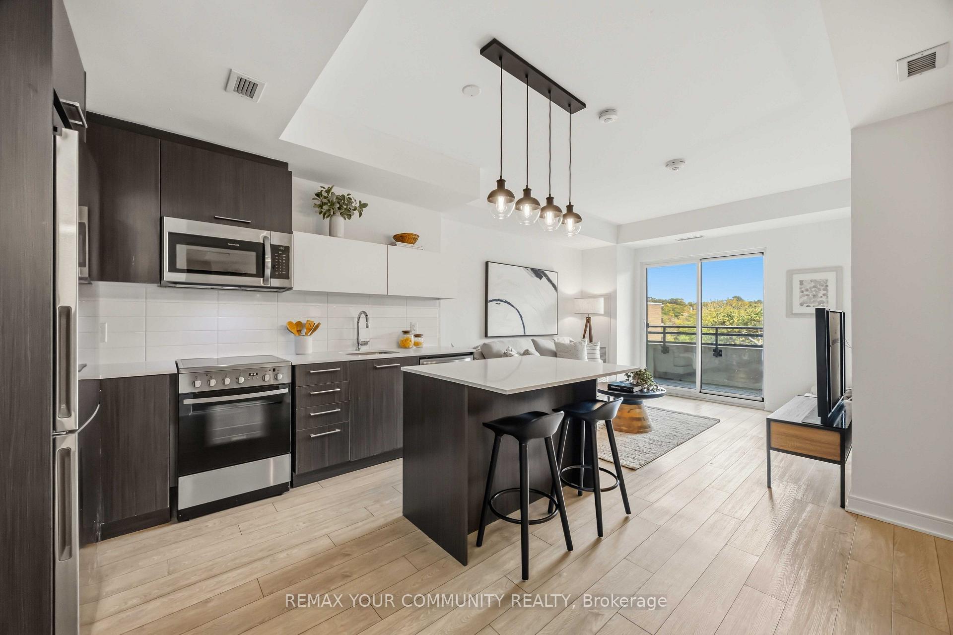 Photo 19 of Unit 310, 1 Neighbourhood Lane, Etobicoke, Stonegate-Queensway — HOMEH