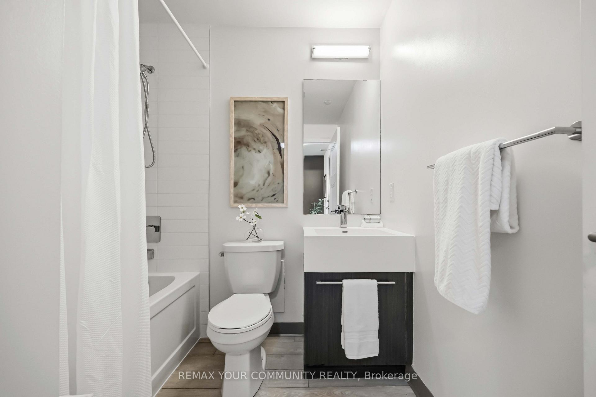 Photo 29 of Unit 310, 1 Neighbourhood Lane, Etobicoke, Stonegate-Queensway — HOMEH