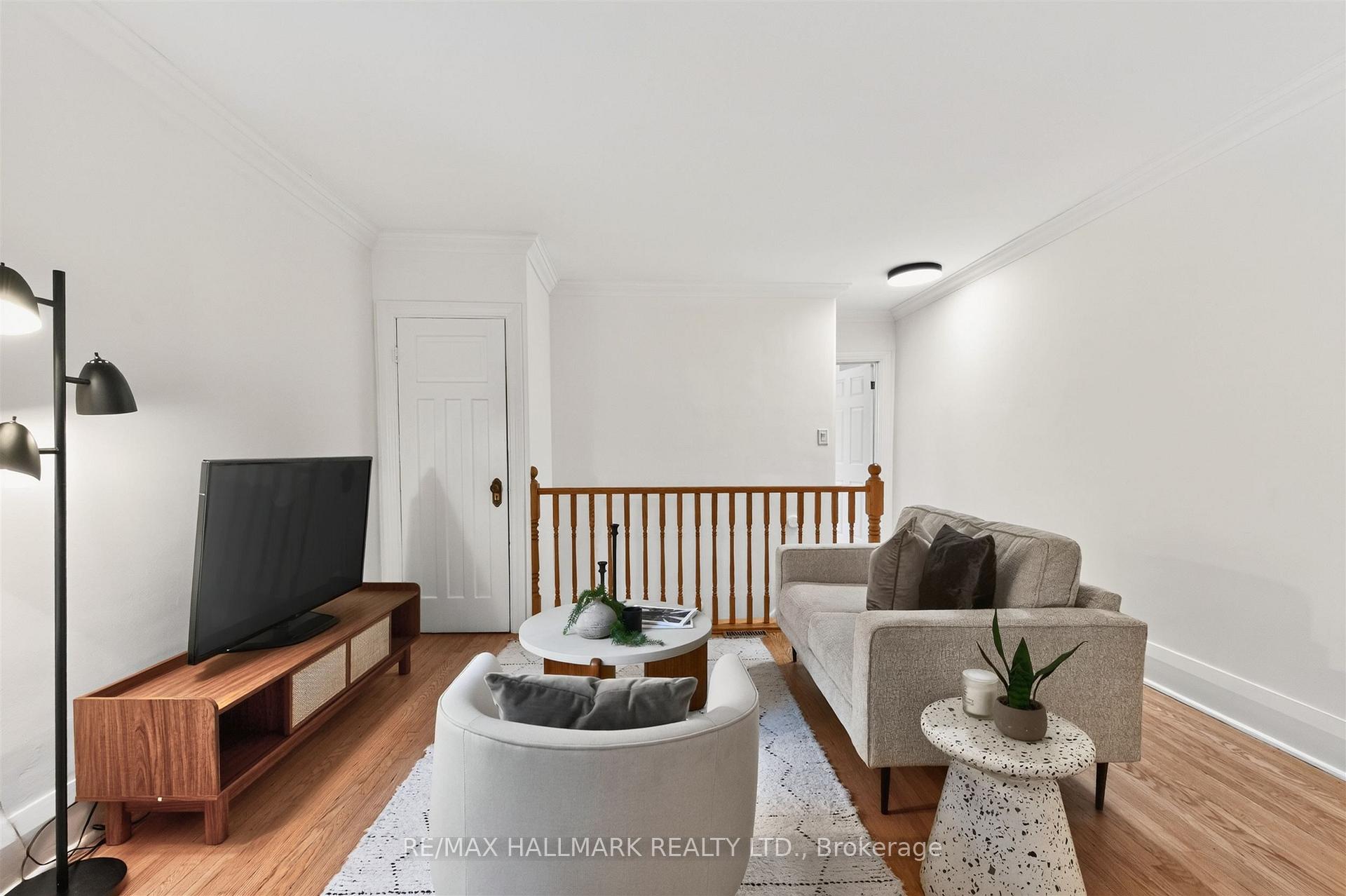 Photo 6 of 26 Pearson Avenue, Toronto, Roncesvalles — HOMEH