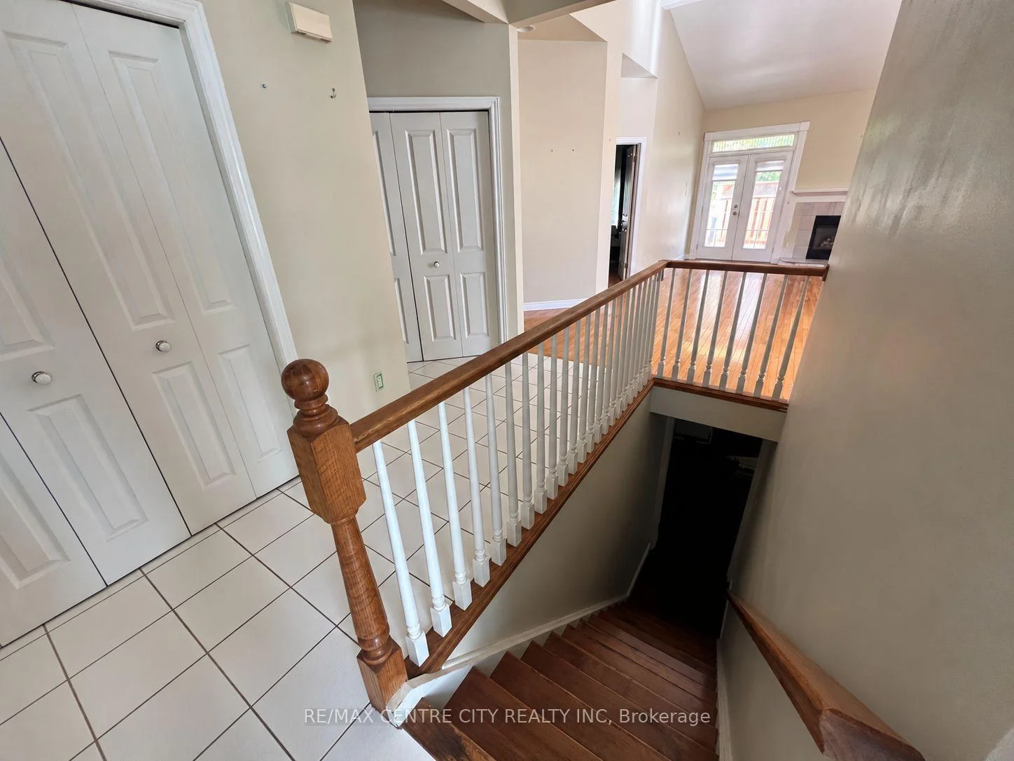 Photo 13 of Unit 7, 400 Ambleside Drive, London, North A — HOMEH