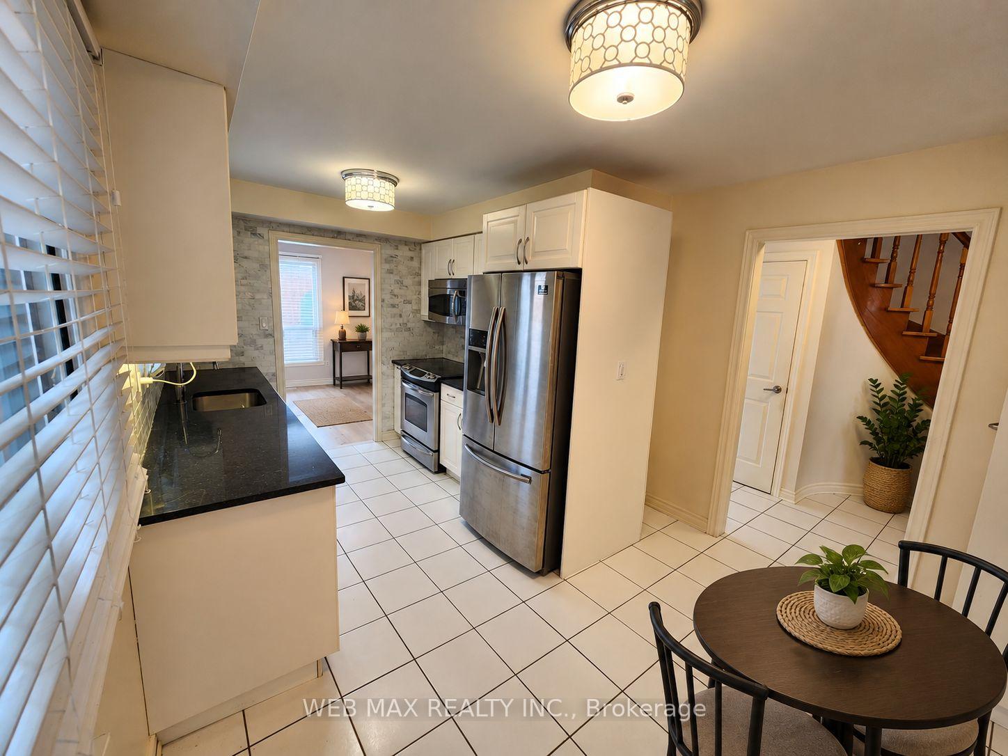 Photo 17 of 103 Misty Meadow Drive, Vaughan, East Woodbridge — HOMEH