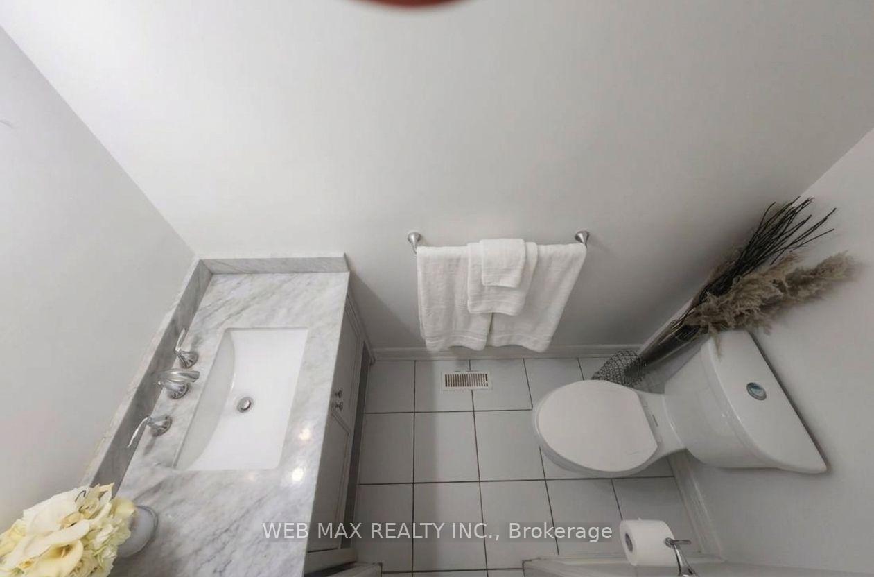Photo 23 of 103 Misty Meadow Drive, Vaughan, East Woodbridge — HOMEH