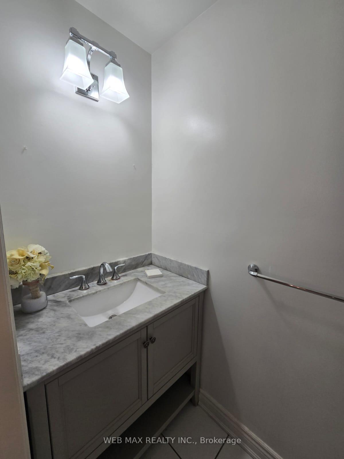 Photo 24 of 103 Misty Meadow Drive, Vaughan, East Woodbridge — HOMEH