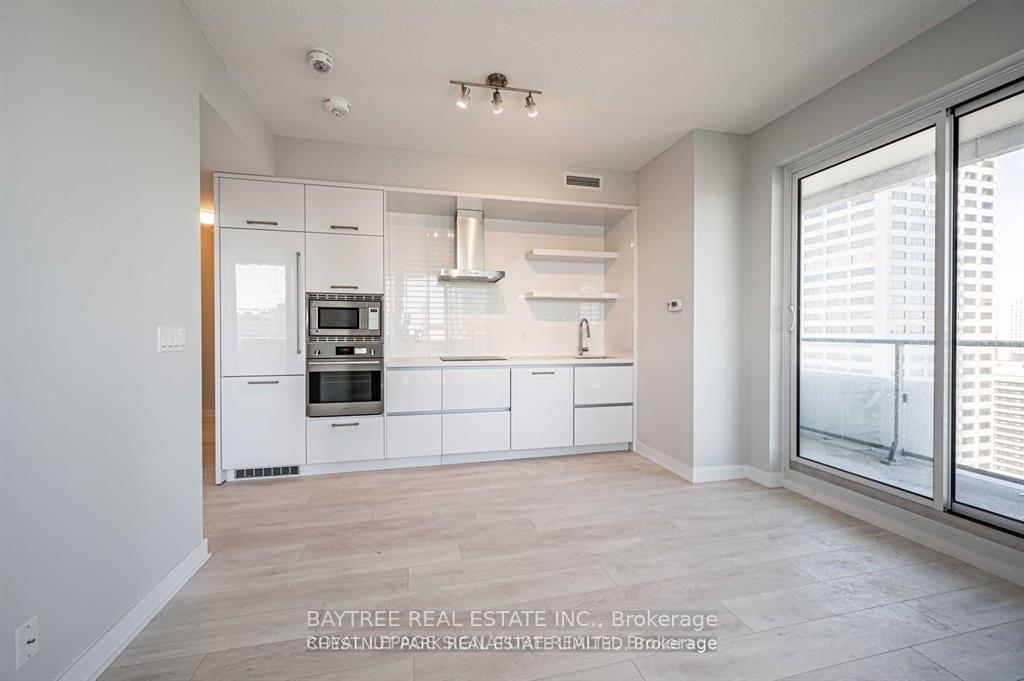 Photo 7 of Unit 1202, 2221 Yonge Street, Toronto, Mount Pleasant West — HOMEH