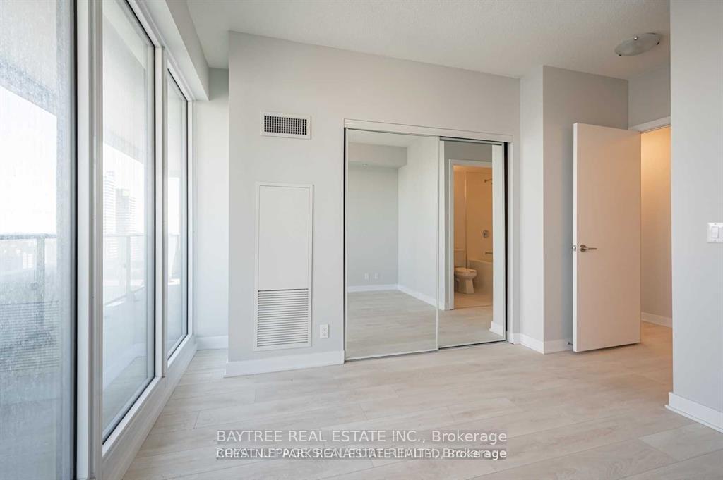 Photo 13 of Unit 1202, 2221 Yonge Street, Toronto, Mount Pleasant West — HOMEH