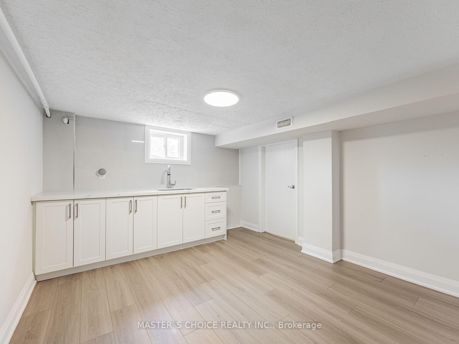 Photo 20 of 127 Highfield Road, Toronto, Greenwood-Coxwell — HOMEH