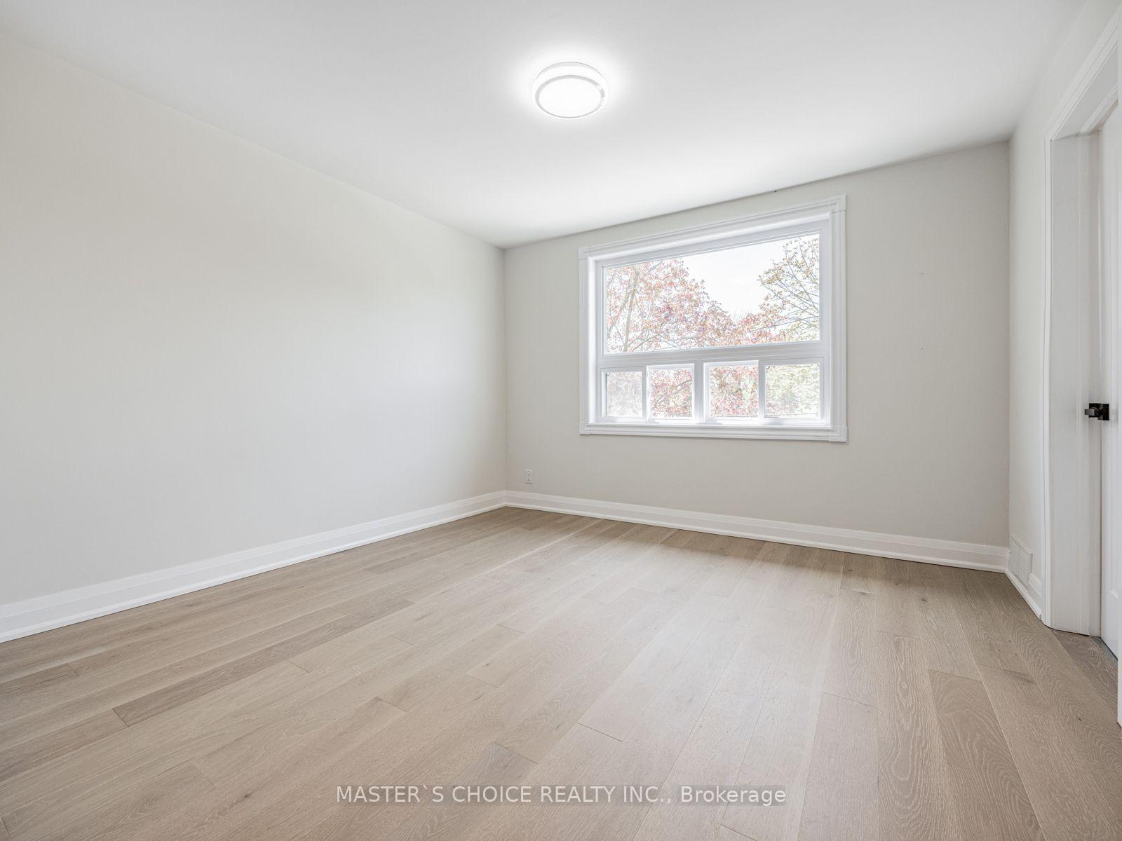 Photo 28 of 127 Highfield Road, Toronto, Greenwood-Coxwell — HOMEH