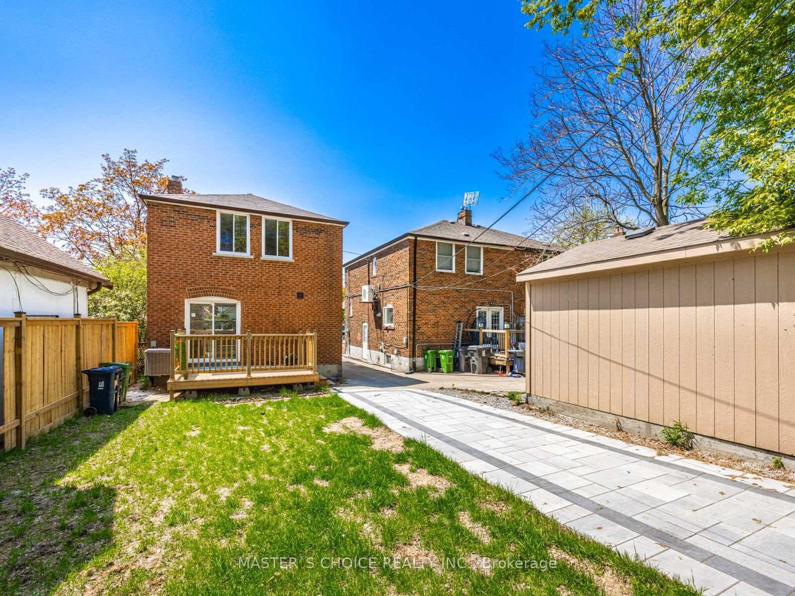 Photo 36 of 127 Highfield Road, Toronto, Greenwood-Coxwell — HOMEH