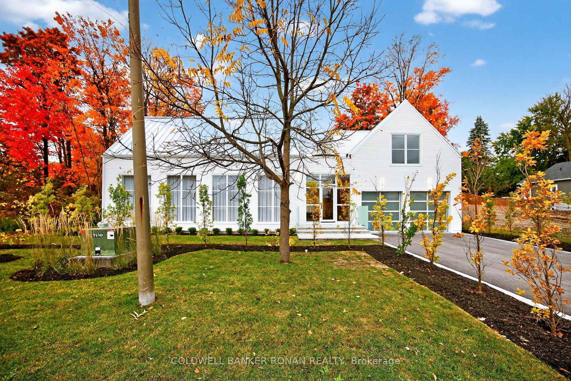 Photo 4 of 9 Gray Avenue, New Tecumseth, Alliston — HOMEH