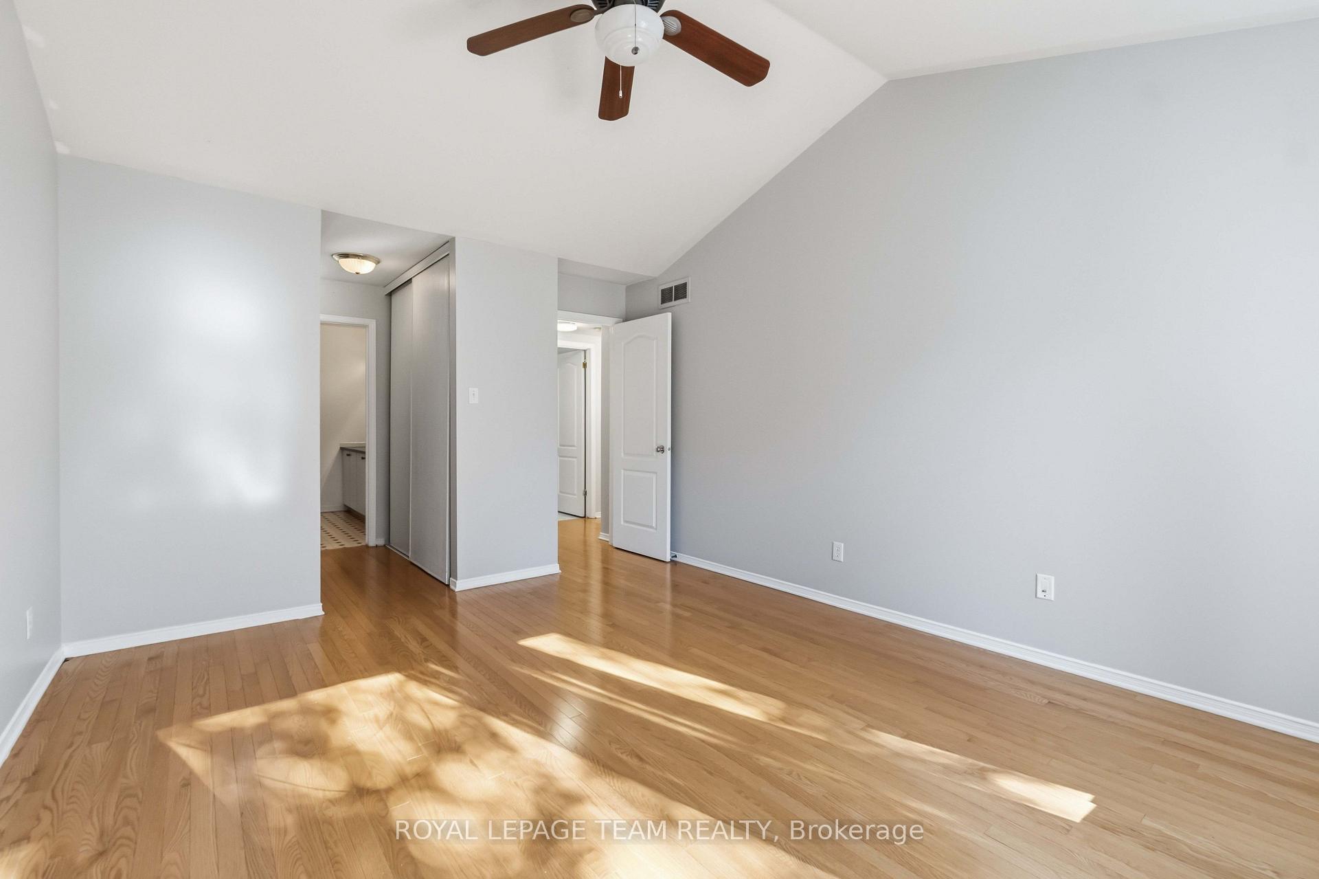 Photo 17 of 6 Windchime Crescent, Ottawa, Barrhaven East — HOMEH