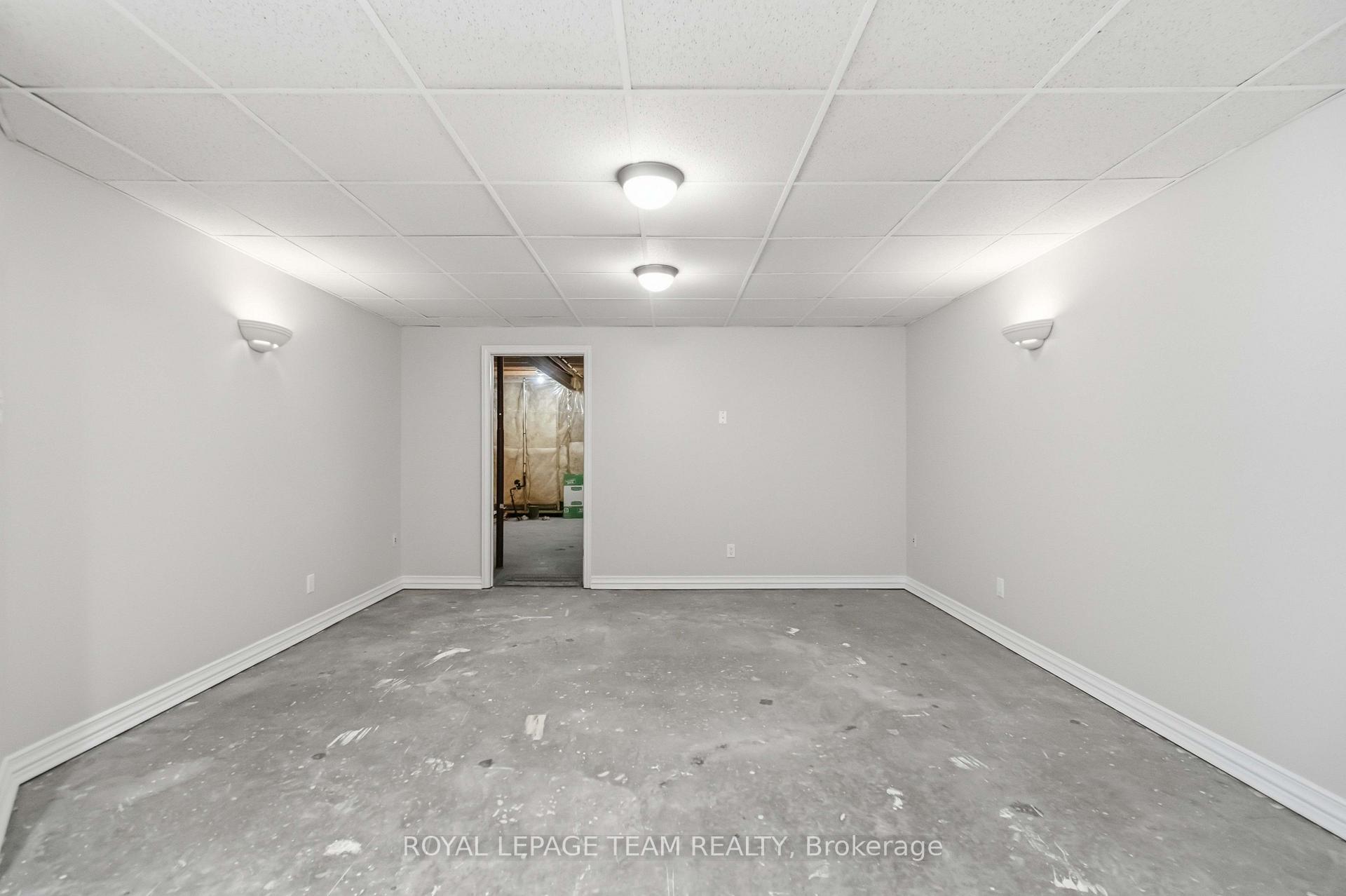 Photo 26 of 6 Windchime Crescent, Ottawa, Barrhaven East — HOMEH