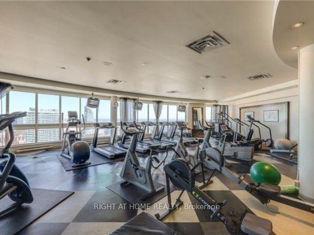 Photo 16 of Unit 2522, 25 The Esplanade, Toronto, Waterfront Communities — HOMEH