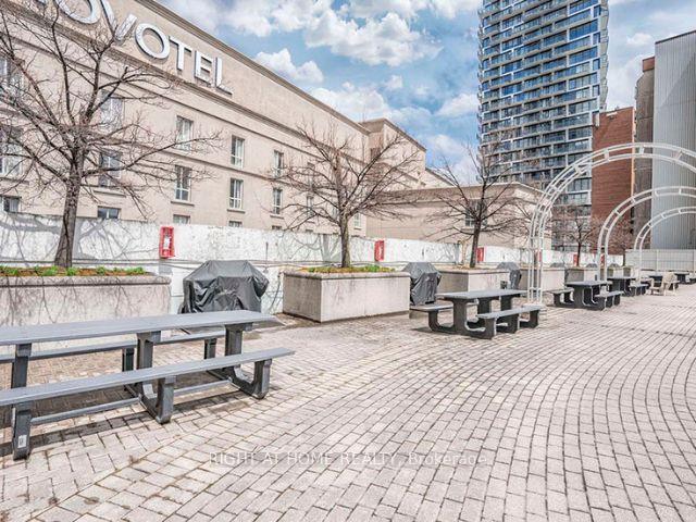 Photo 19 of Unit 2522, 25 The Esplanade, Toronto, Waterfront Communities — HOMEH