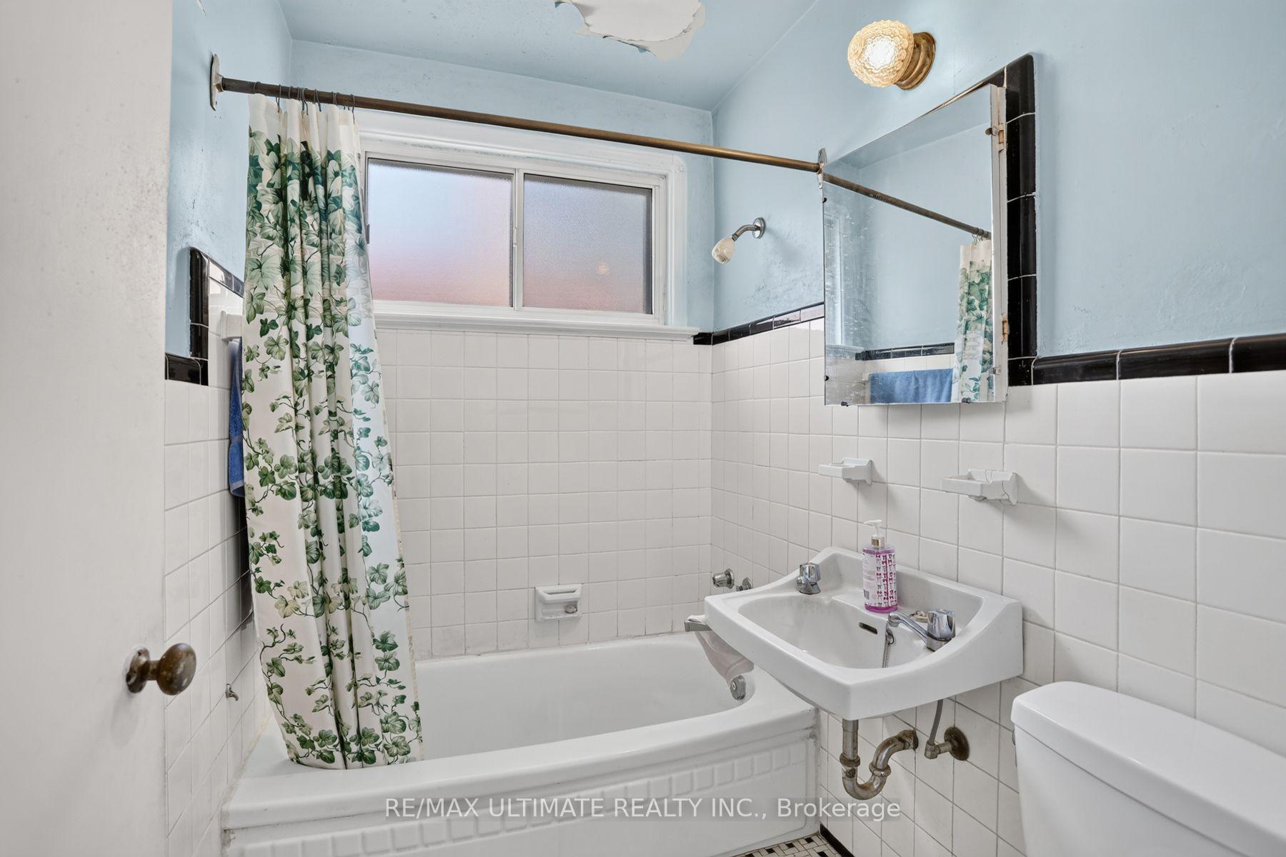 Photo 17 of 85 Roebuck Drive, Scarborough, Kennedy Park — HOMEH