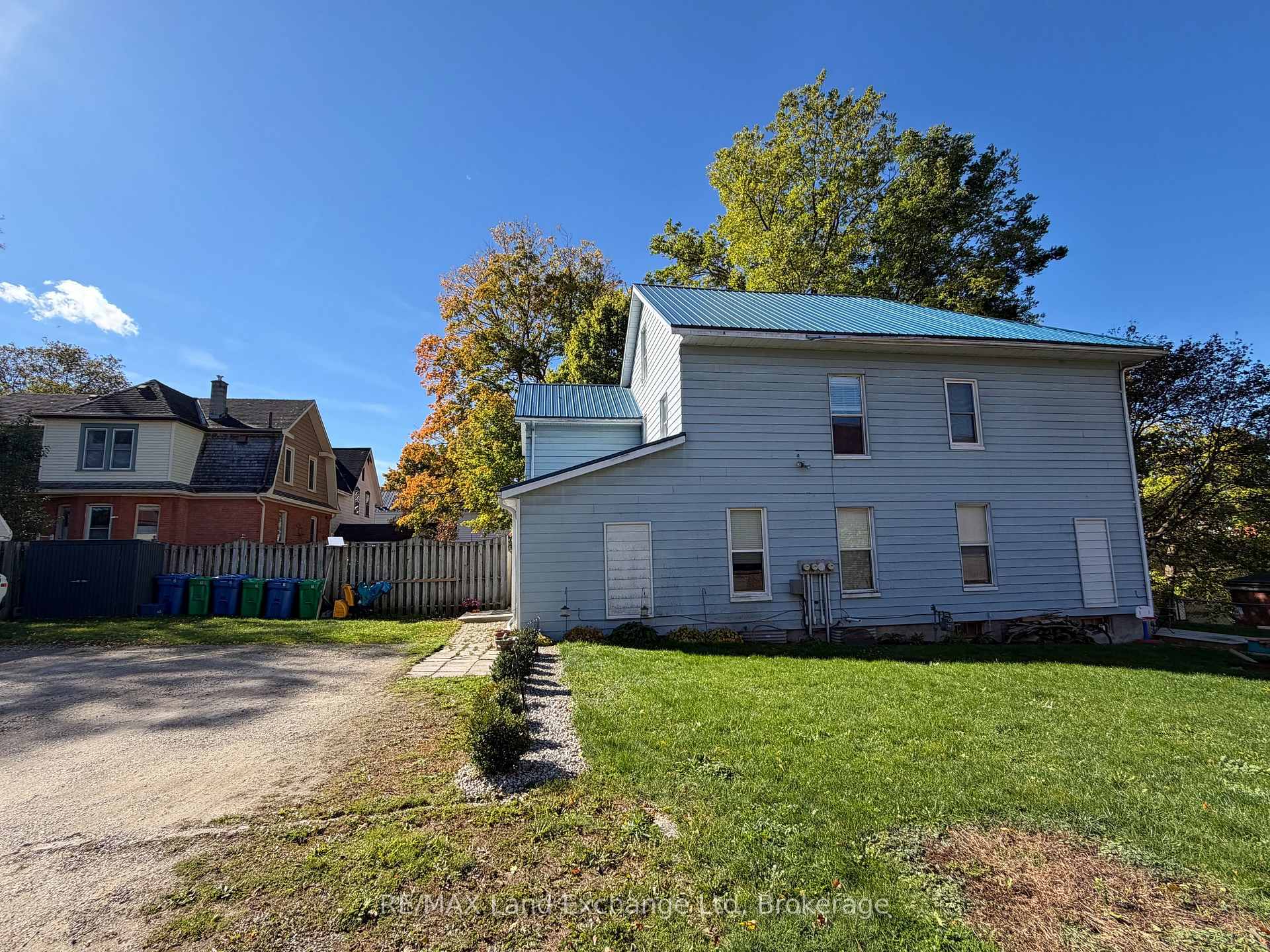 Photo 7 of 276 Centre Street, North Huron, Wingham — HOMEH