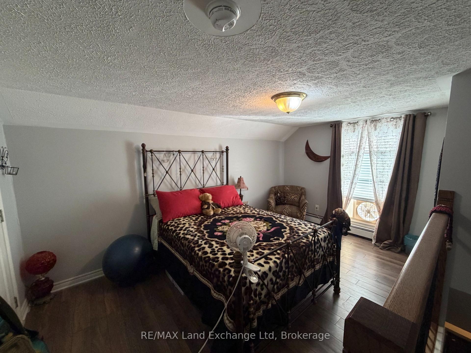 Photo 12 of 276 Centre Street, North Huron, Wingham — HOMEH