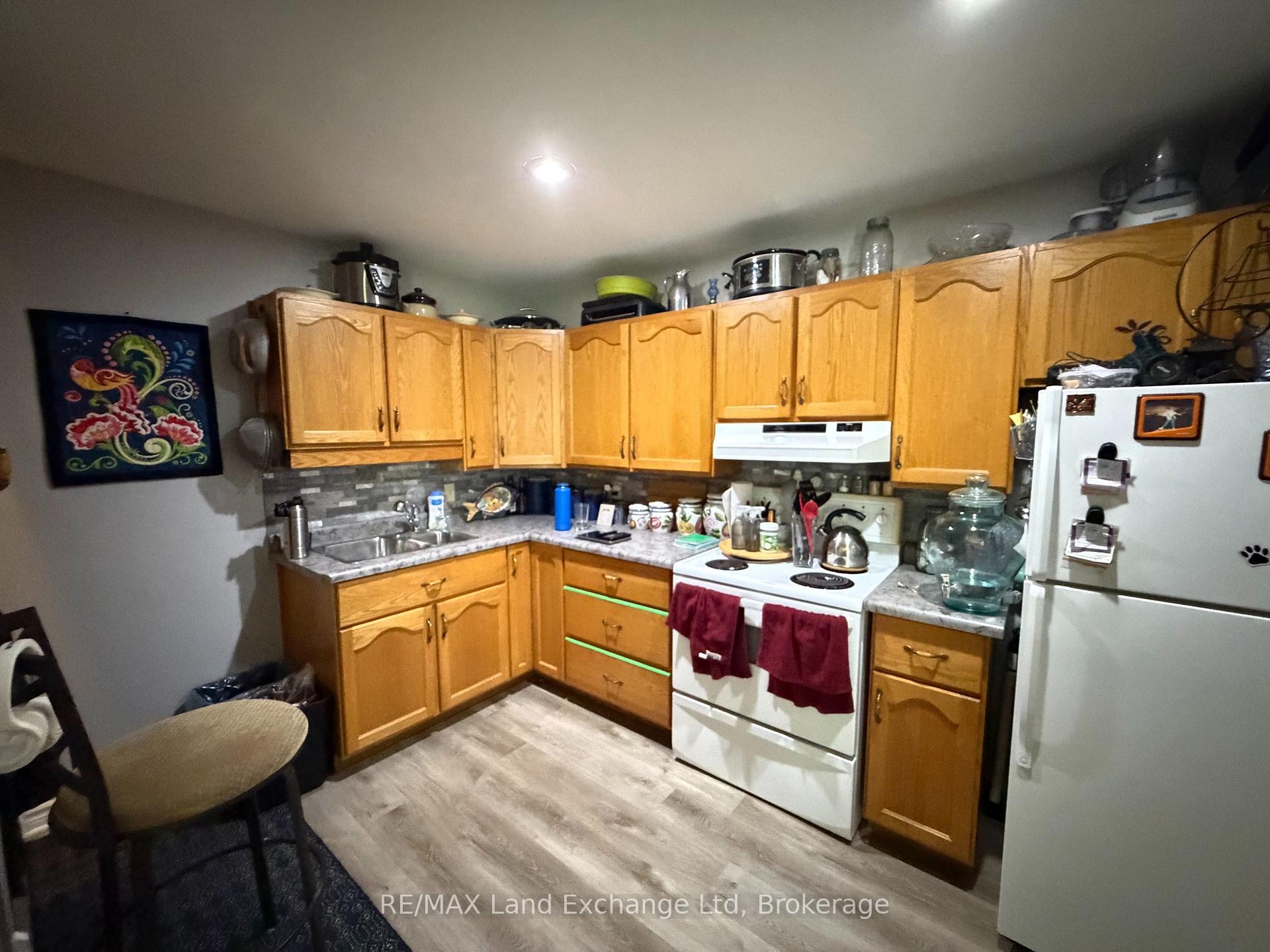 Photo 14 of 276 Centre Street, North Huron, Wingham — HOMEH