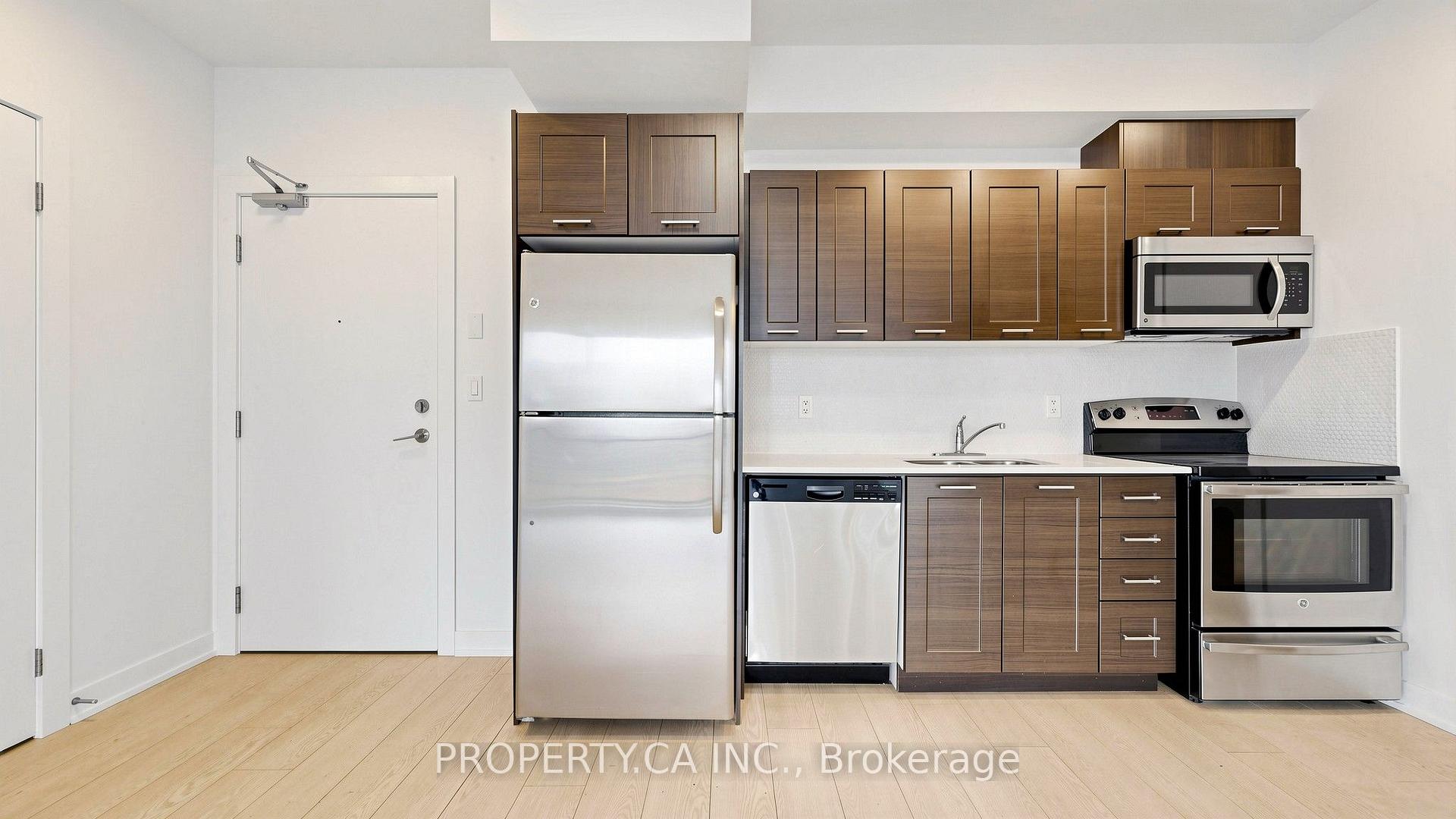 Photo 5 of Unit 1202, 20 Bruyeres Mews, Toronto, Niagara — HOMEH