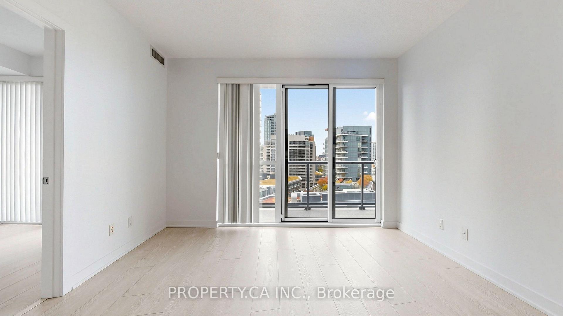 Photo 7 of Unit 1202, 20 Bruyeres Mews, Toronto, Niagara — HOMEH