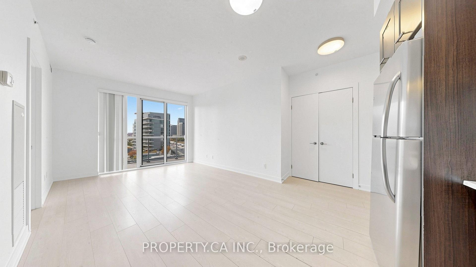 Photo 10 of Unit 1202, 20 Bruyeres Mews, Toronto, Niagara — HOMEH
