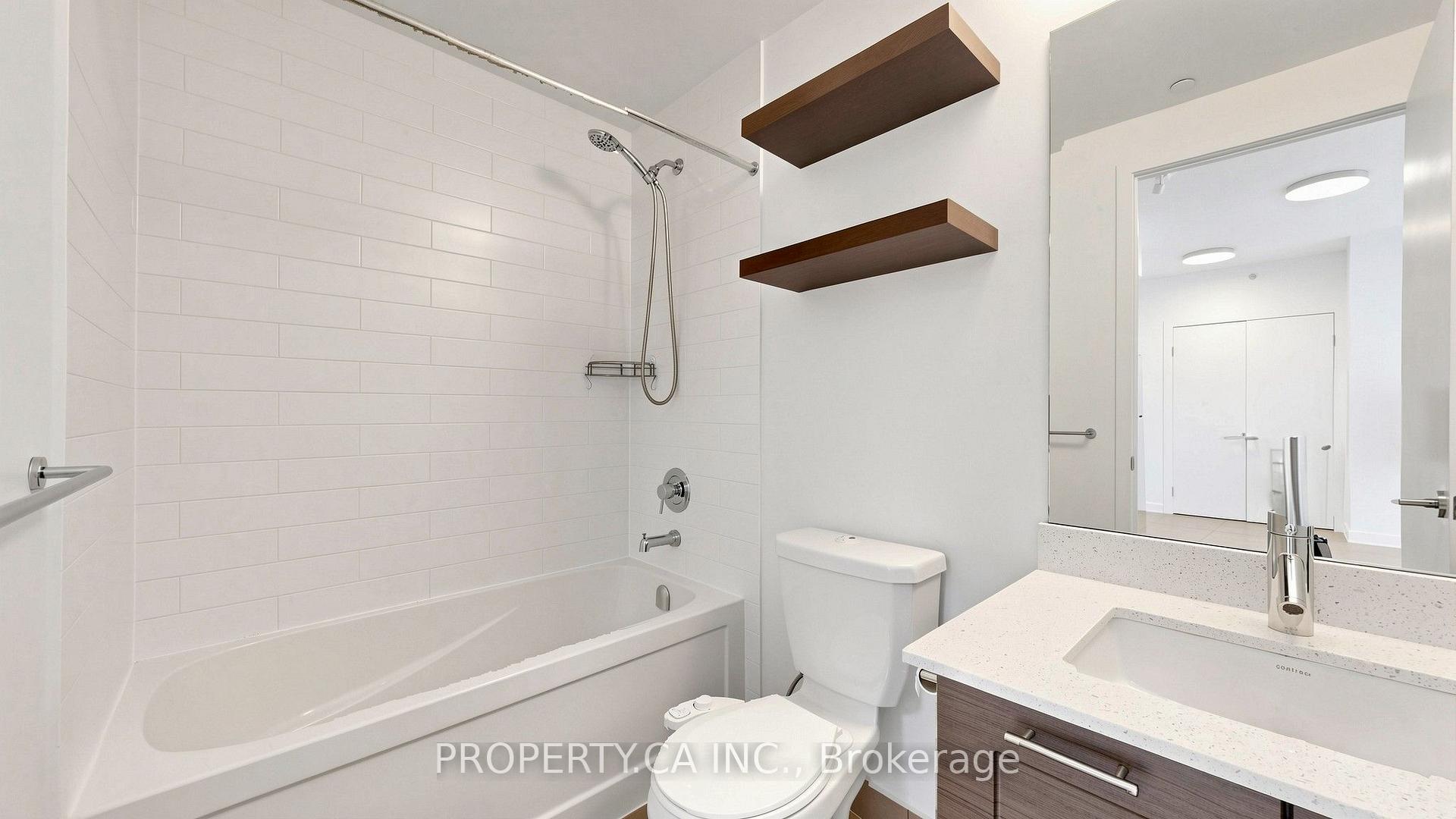 Photo 13 of Unit 1202, 20 Bruyeres Mews, Toronto, Niagara — HOMEH