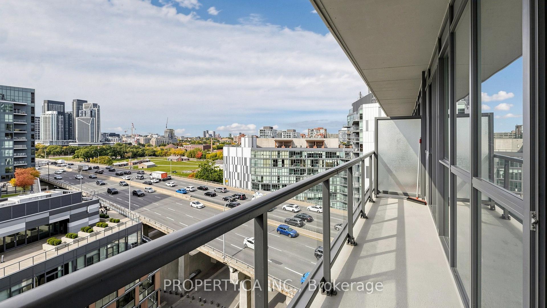 Photo 18 of Unit 1202, 20 Bruyeres Mews, Toronto, Niagara — HOMEH