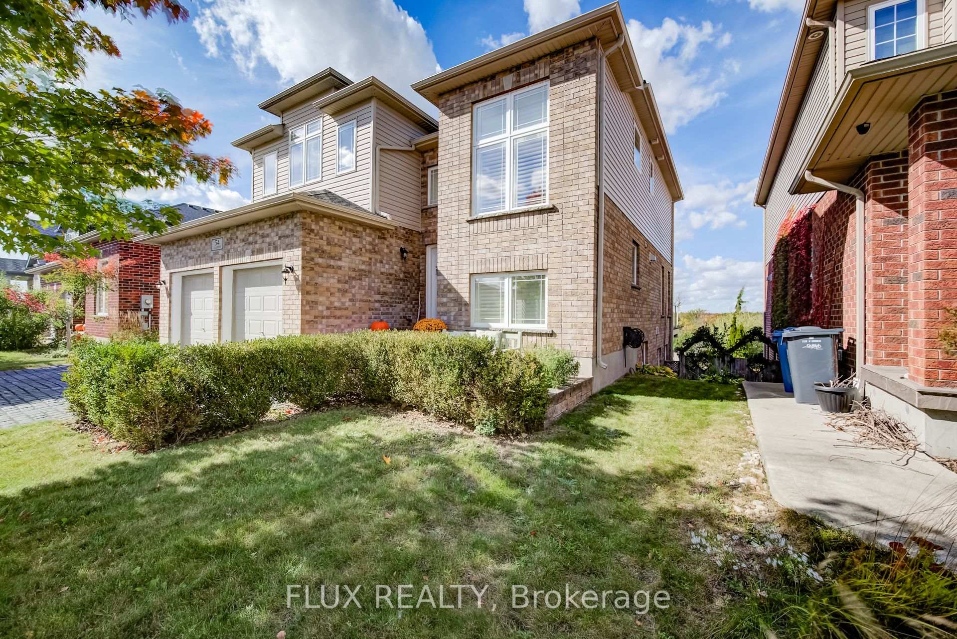 Photo 3 of 54 Ingram Drive, Guelph, Victoria North — HOMEH