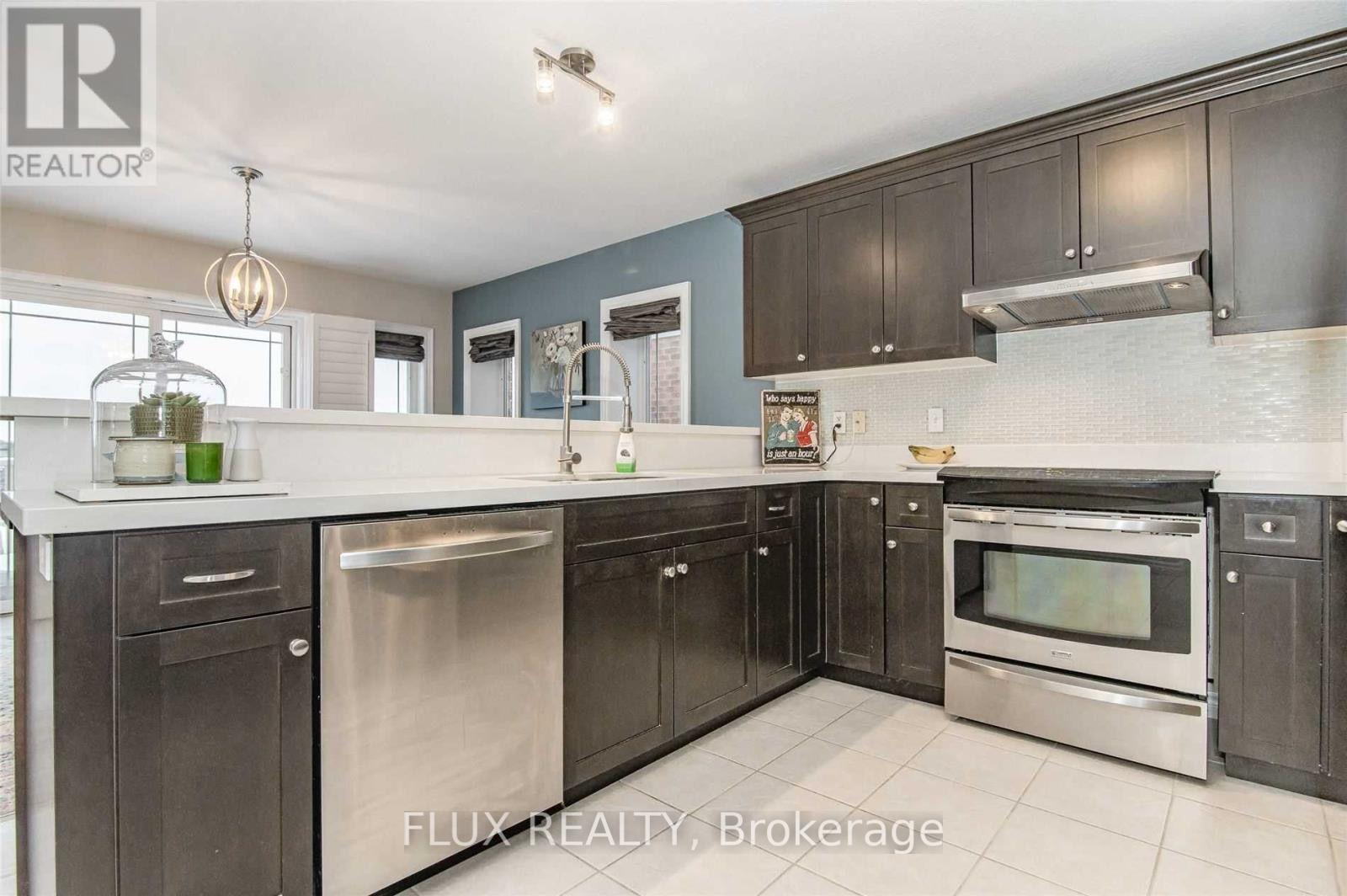 Photo 10 of 54 Ingram Drive, Guelph, Victoria North — HOMEH