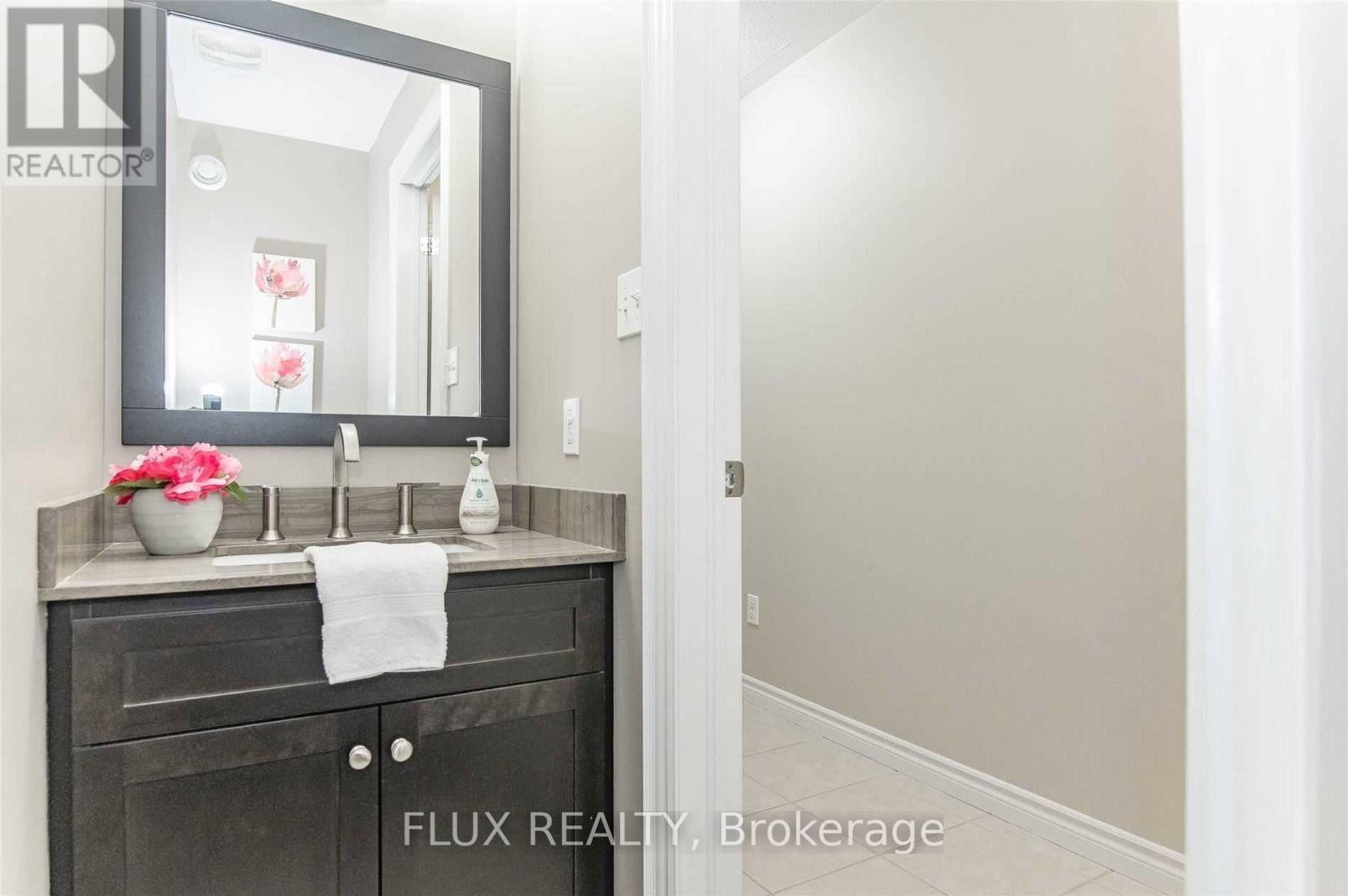 Photo 23 of 54 Ingram Drive, Guelph, Victoria North — HOMEH