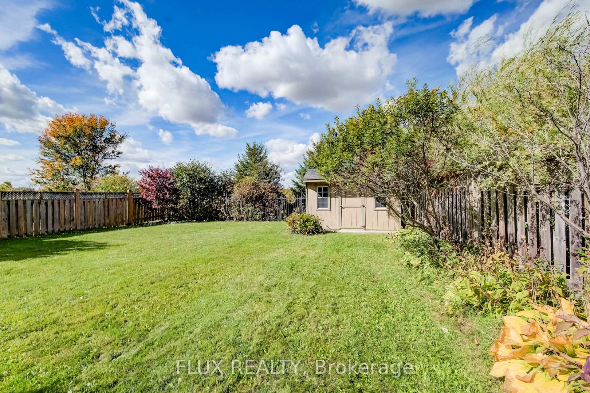 Photo 38 of 54 Ingram Drive, Guelph, Victoria North — HOMEH