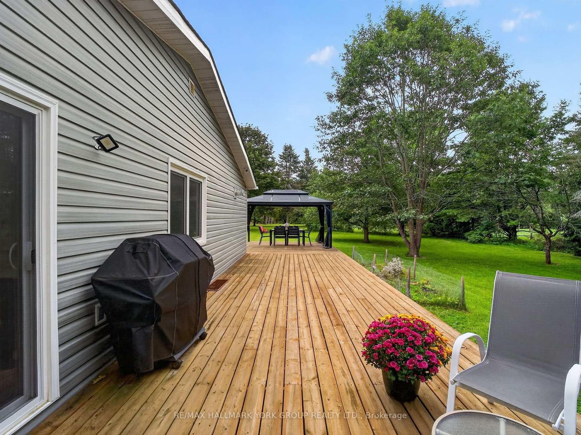 Photo 24 of 21 Birchview Drive, Caledon, Rural Caledon — HOMEH