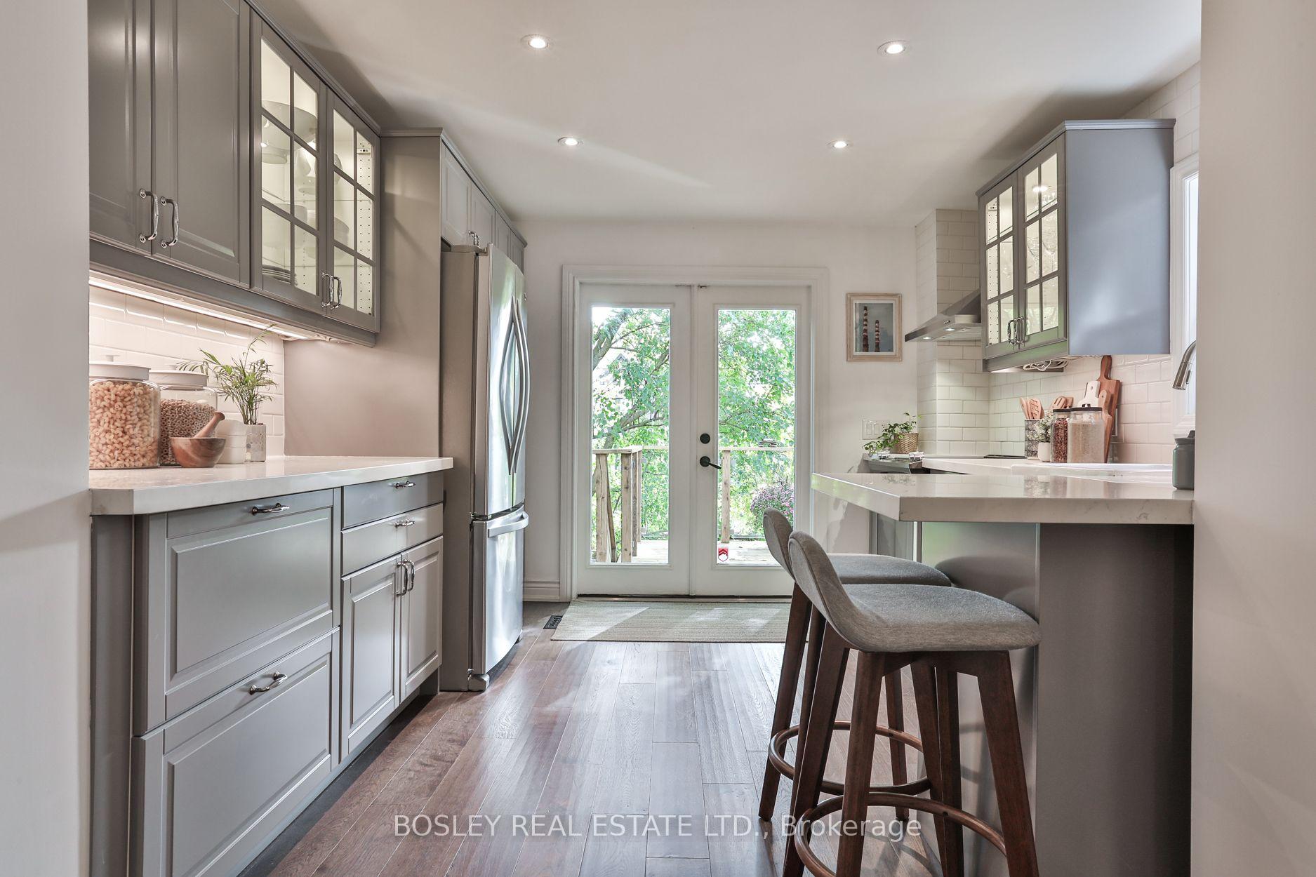 Photo 14 of 307 Bain Avenue, Toronto, North Riverdale — HOMEH