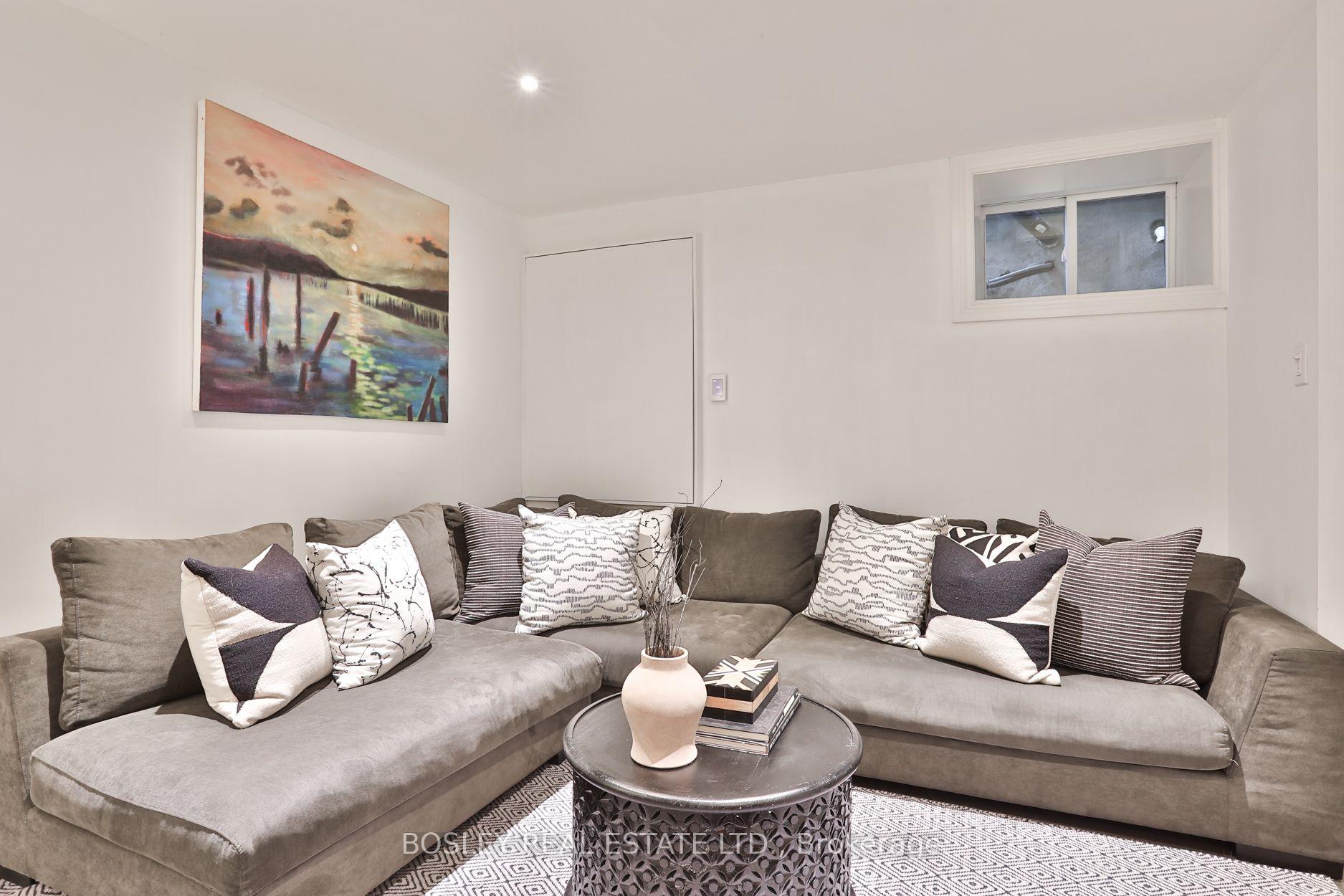 Photo 39 of 307 Bain Avenue, Toronto, North Riverdale — HOMEH