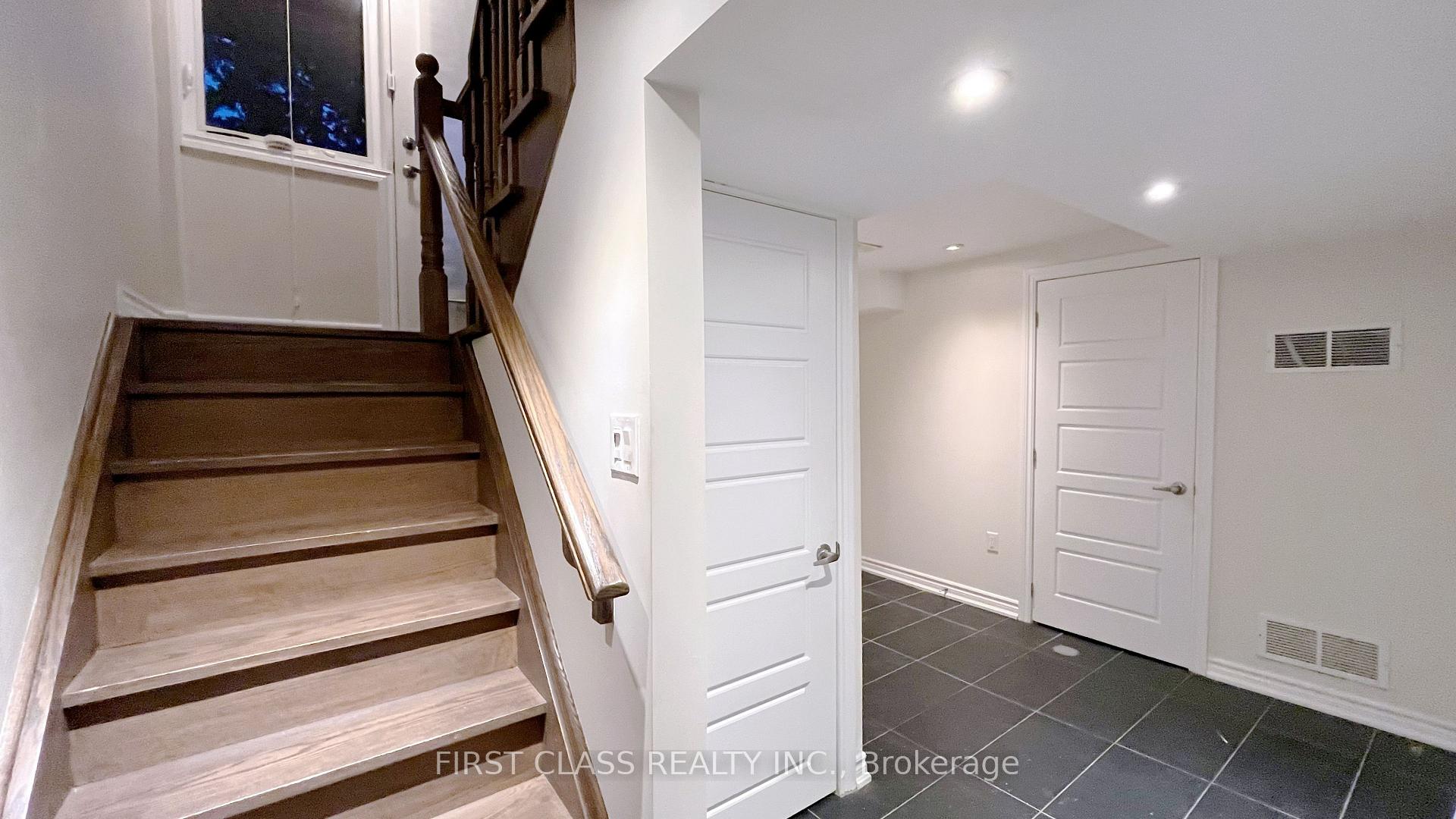 Photo 38 of 30 Meadowacres Drive, Scarborough, Tam O'Shanter-Sullivan — HOMEH
