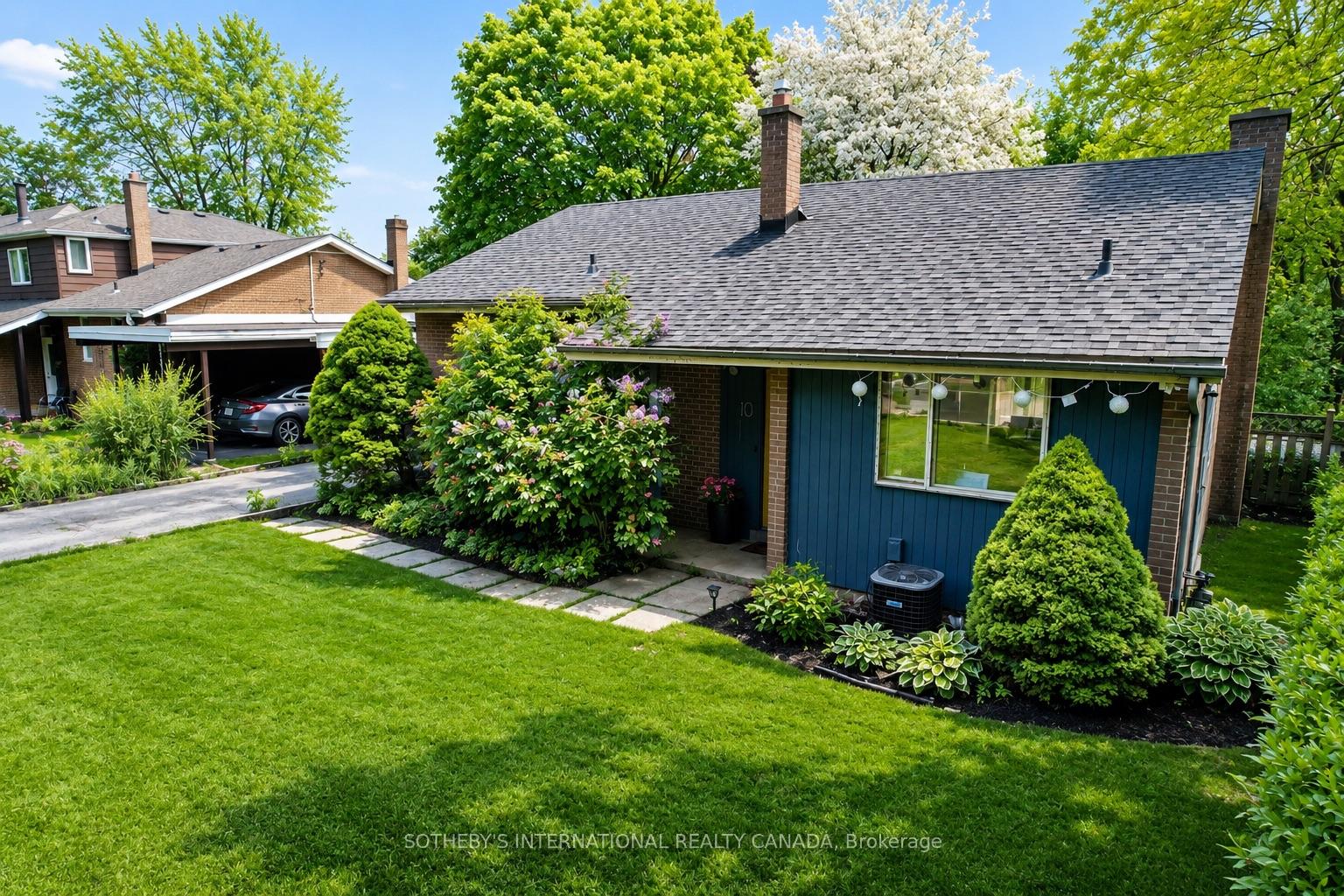 Photo 1 of 10 Ternhill Crescent, North York, Banbury-Don Mills — HOMEH