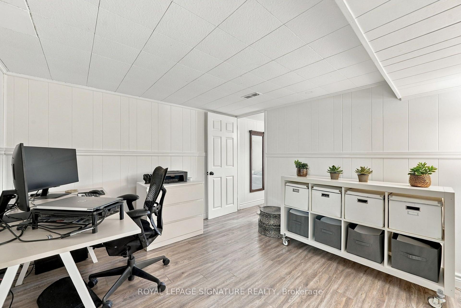 Photo 23 of 95 Laurel Avenue, Scarborough, Kennedy Park — HOMEH