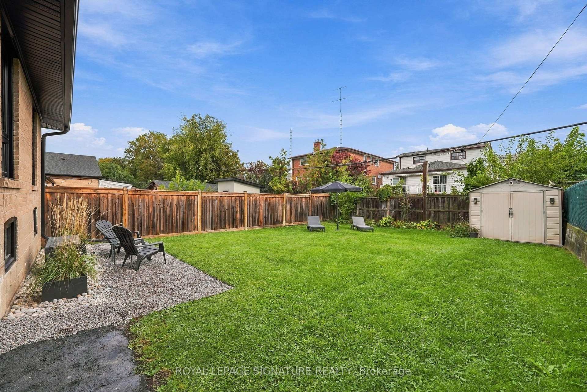Photo 40 of 95 Laurel Avenue, Scarborough, Kennedy Park — HOMEH