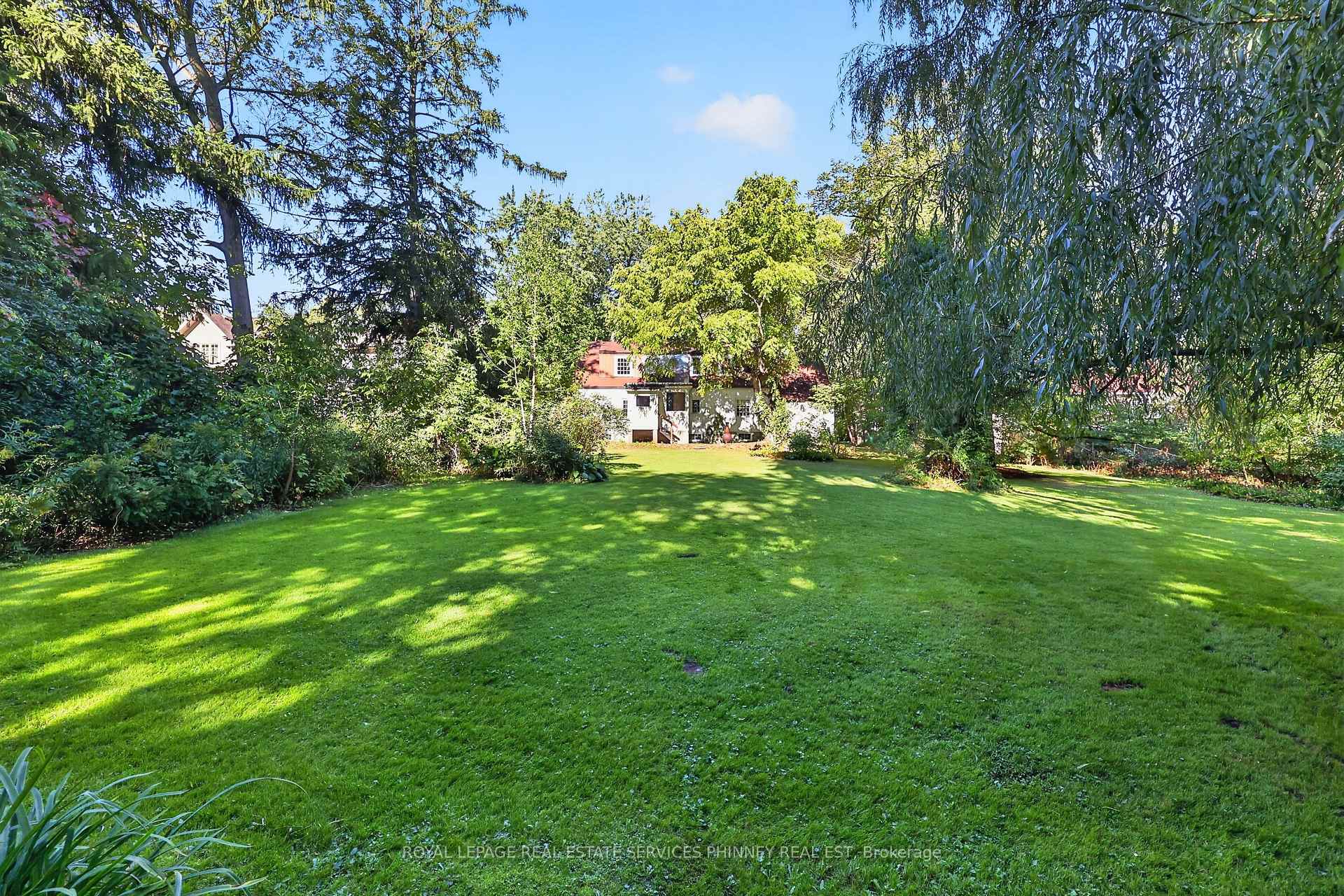 Photo 38 of 40 Pinewood Trail, Mississauga, Mineola — HOMEH