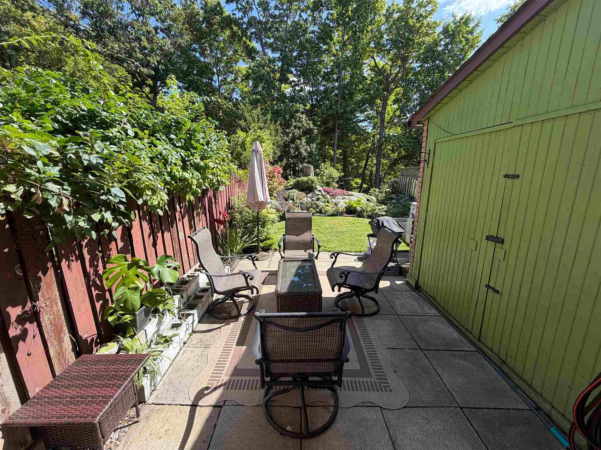 Photo 13 of 40 Frame Crescent, Elliot Lake — HOMEH