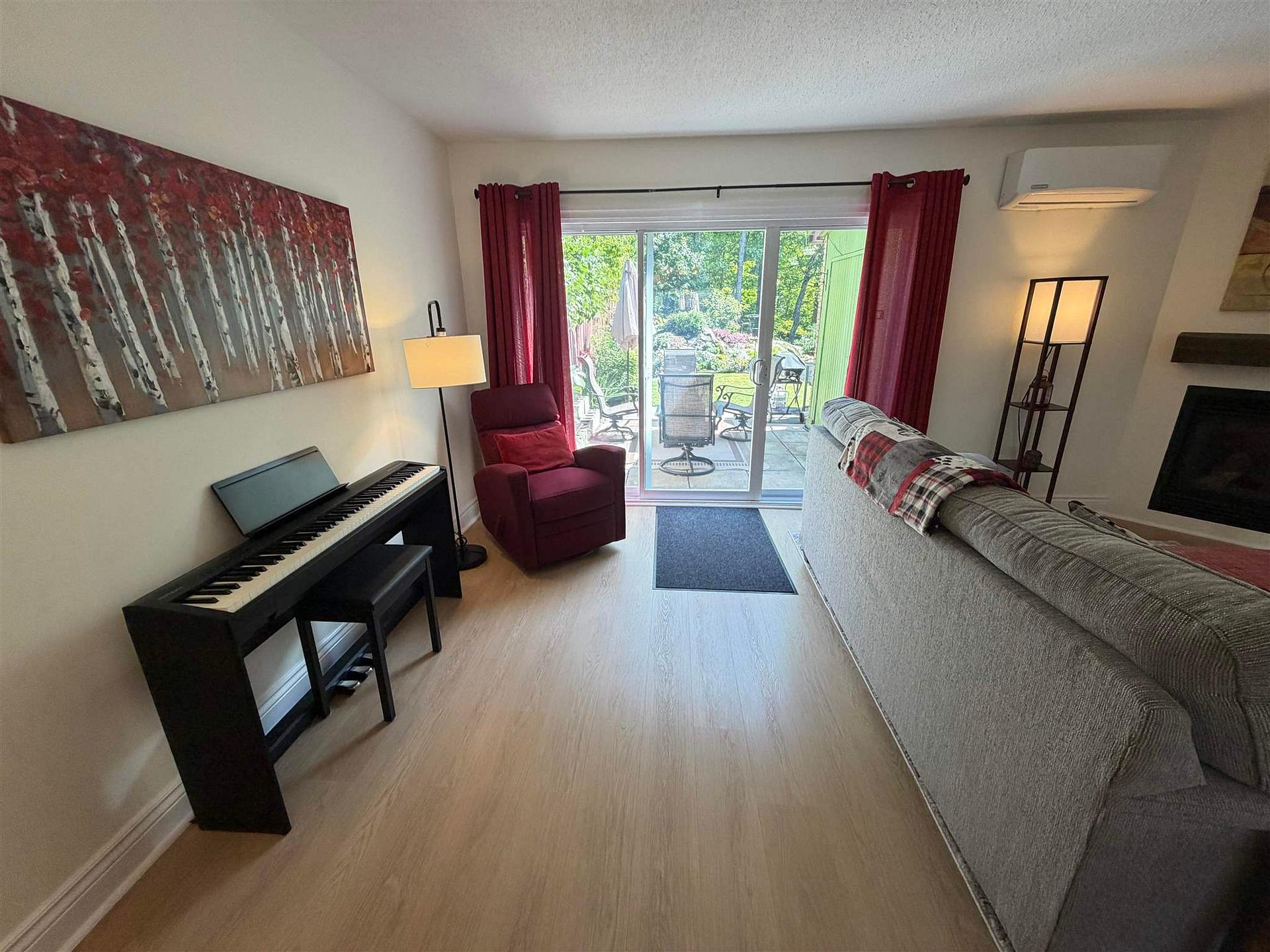 Photo 22 of 40 Frame Crescent, Elliot Lake — HOMEH