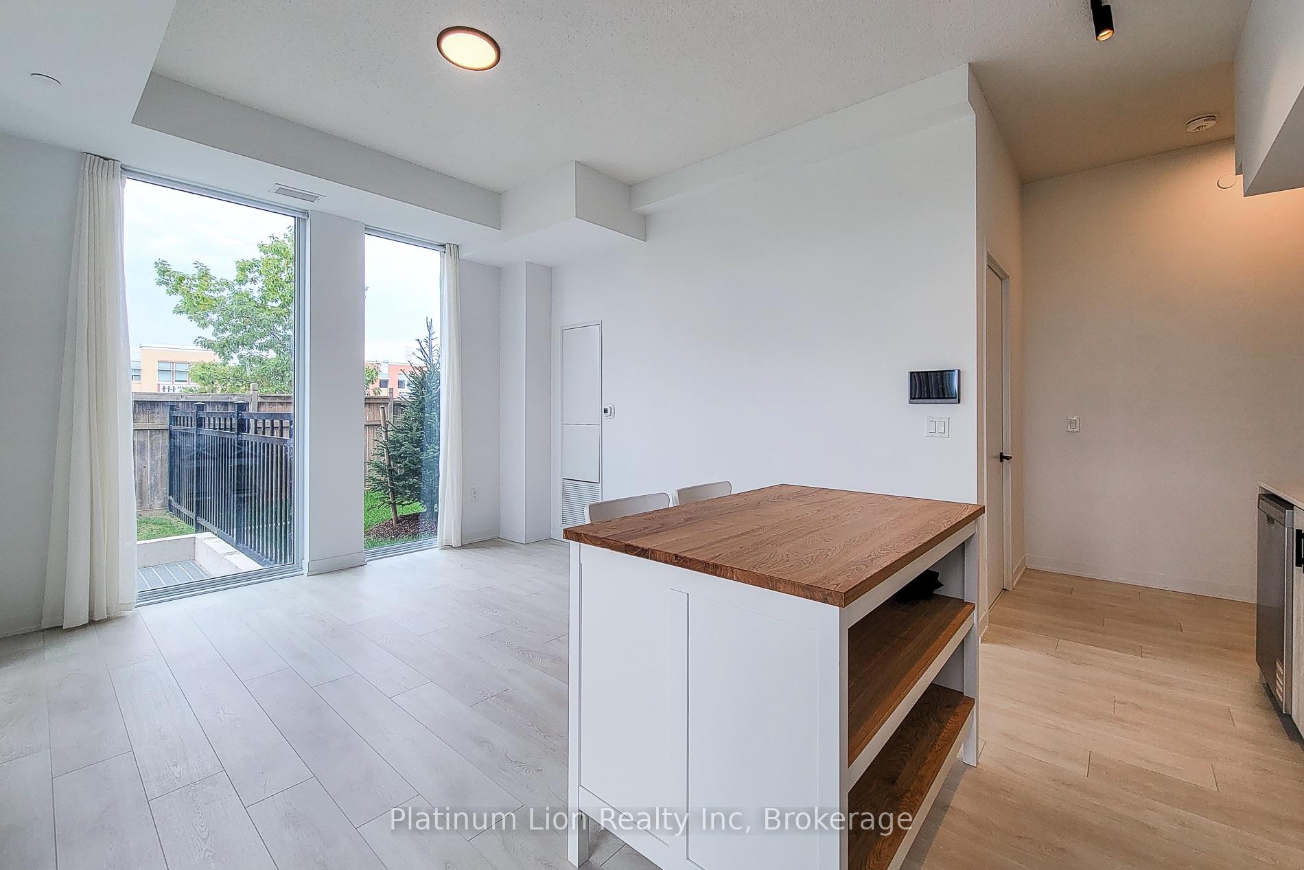 Photo 13 of Unit 113, 4878 Powers Common, Burlington, Alton — HOMEH