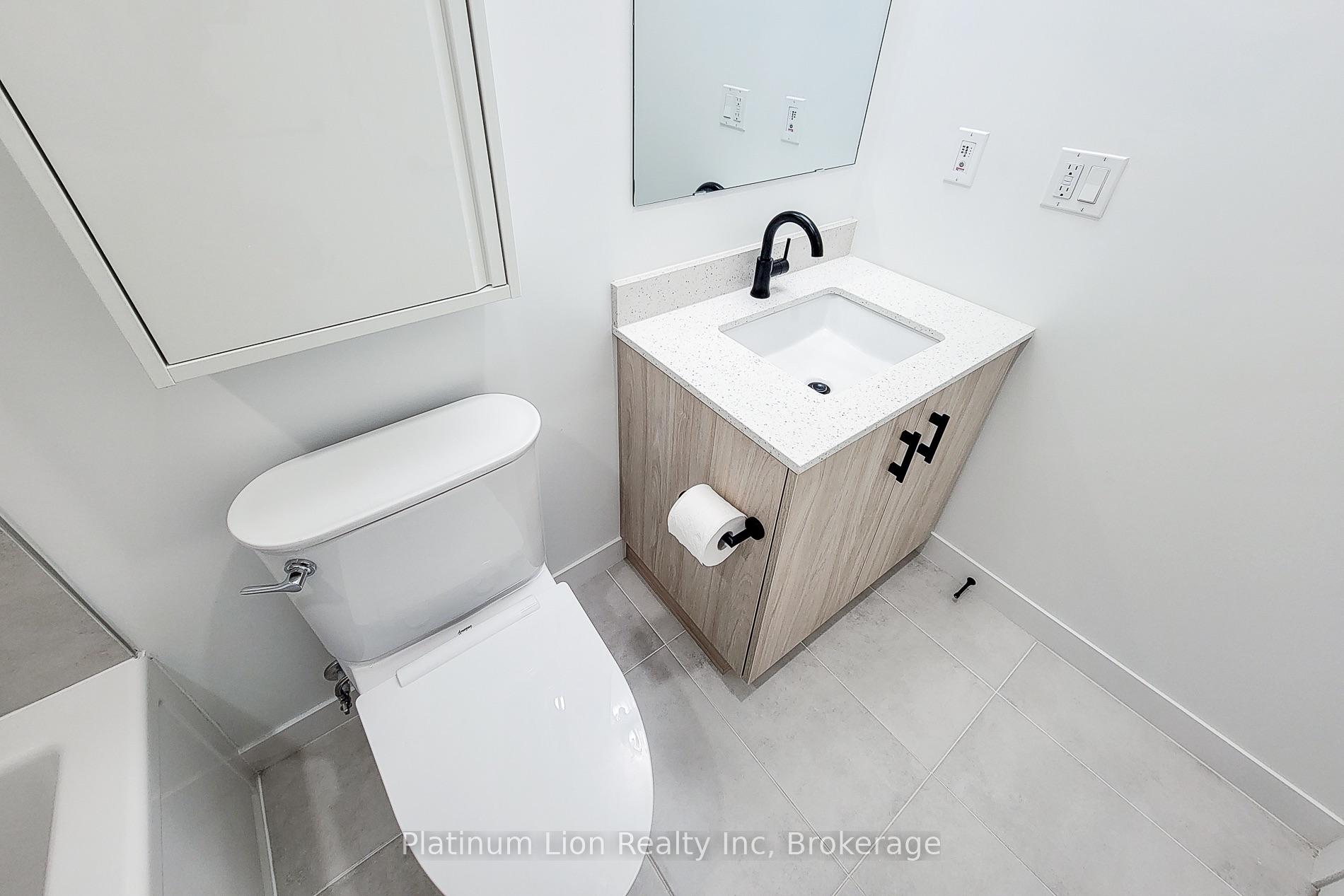 Photo 27 of Unit 113, 4878 Powers Common, Burlington, Alton — HOMEH