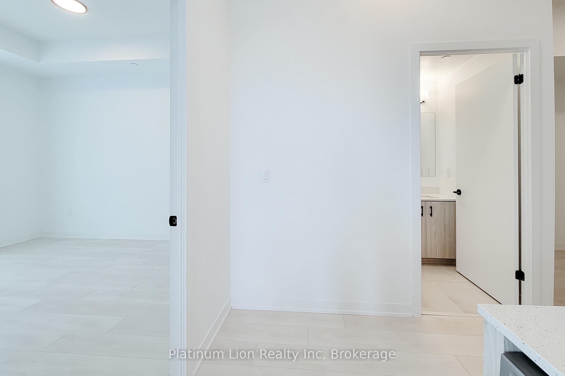 Photo 29 of Unit 113, 4878 Powers Common, Burlington, Alton — HOMEH