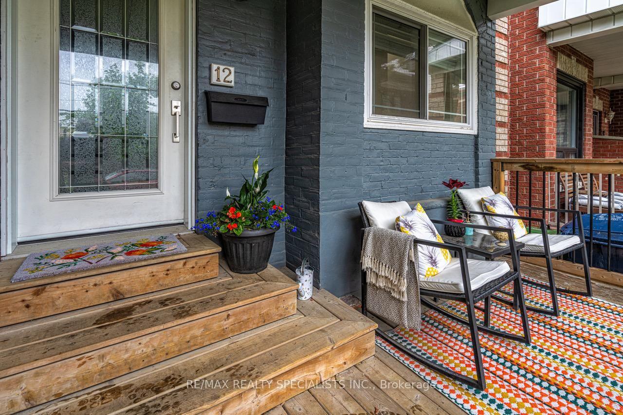 Photo 2 of Unit Upper, 12 Wiltshire Avenue, Toronto, Weston-Pellam Park — HOMEH
